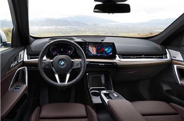 2022 BMW X1 interior